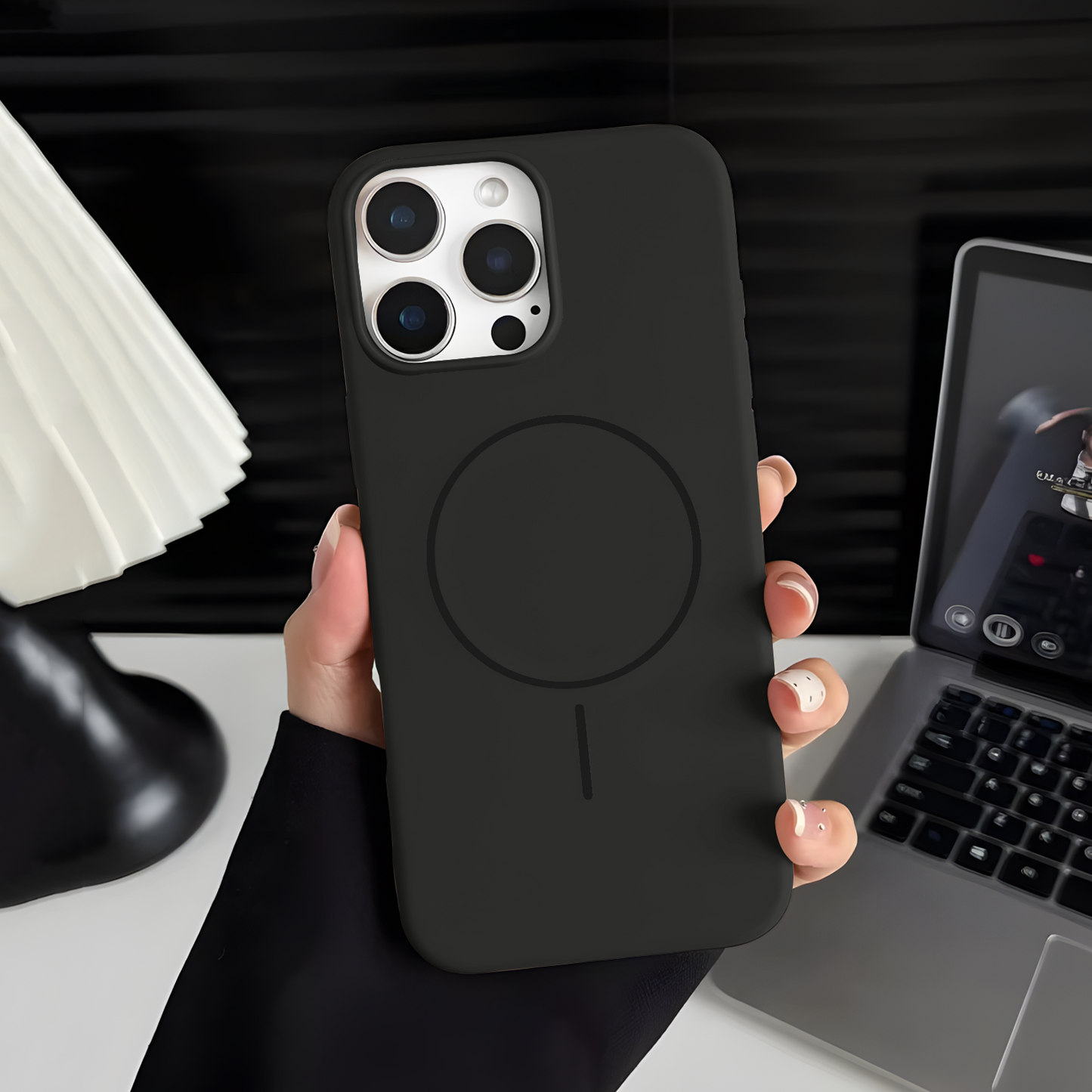 SiliconeX MagSafe cover